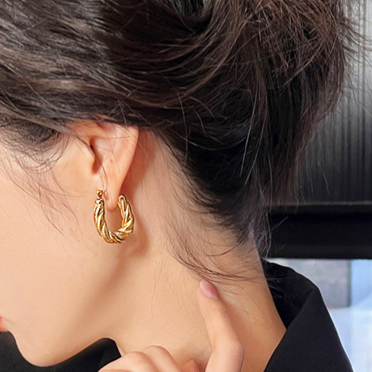 Ohrringe Creolen 2,5 cm Gold oval KARMA
