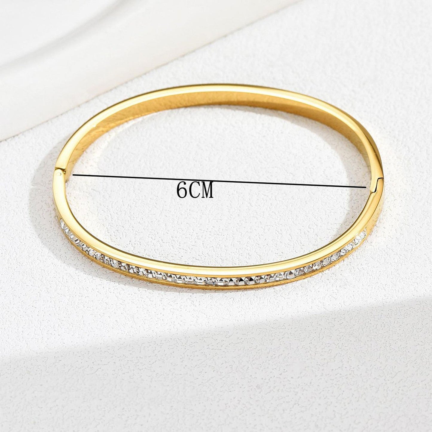 Armreif Edelstahl Gold mit Kristallen KARMA