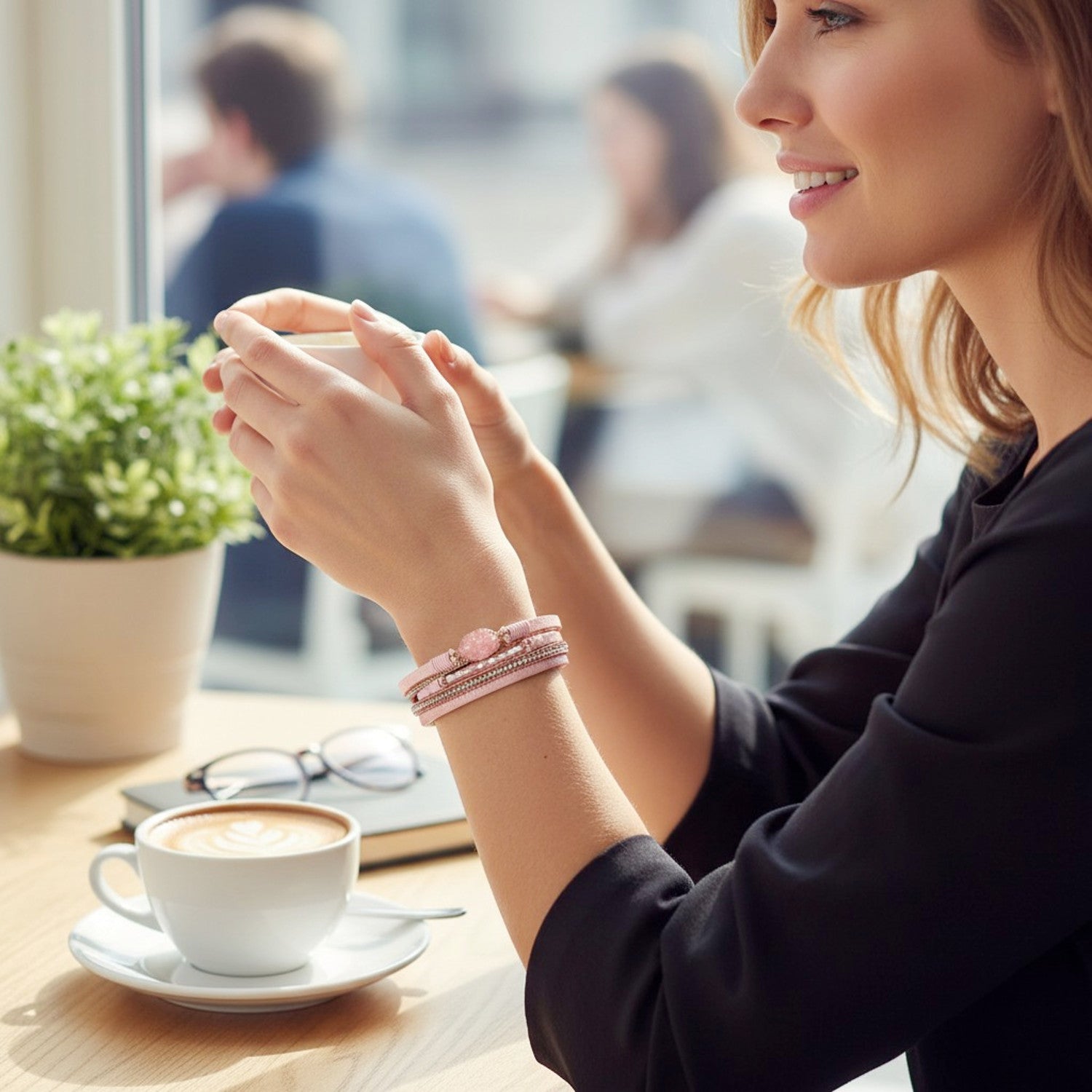 Wickelarmband Damen Grau PU Leder Zirkon Armband Karma