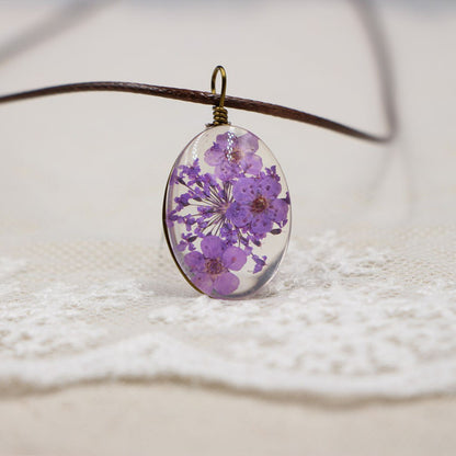 Halskette Echte Trockenblumen Lila Glas Lederband Blumenkette Kette modern Karma