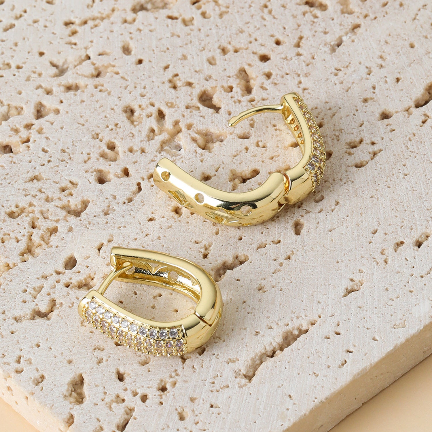 Creolen Damen Gold 2 cm Zirkone Damen Ohrringe Karma