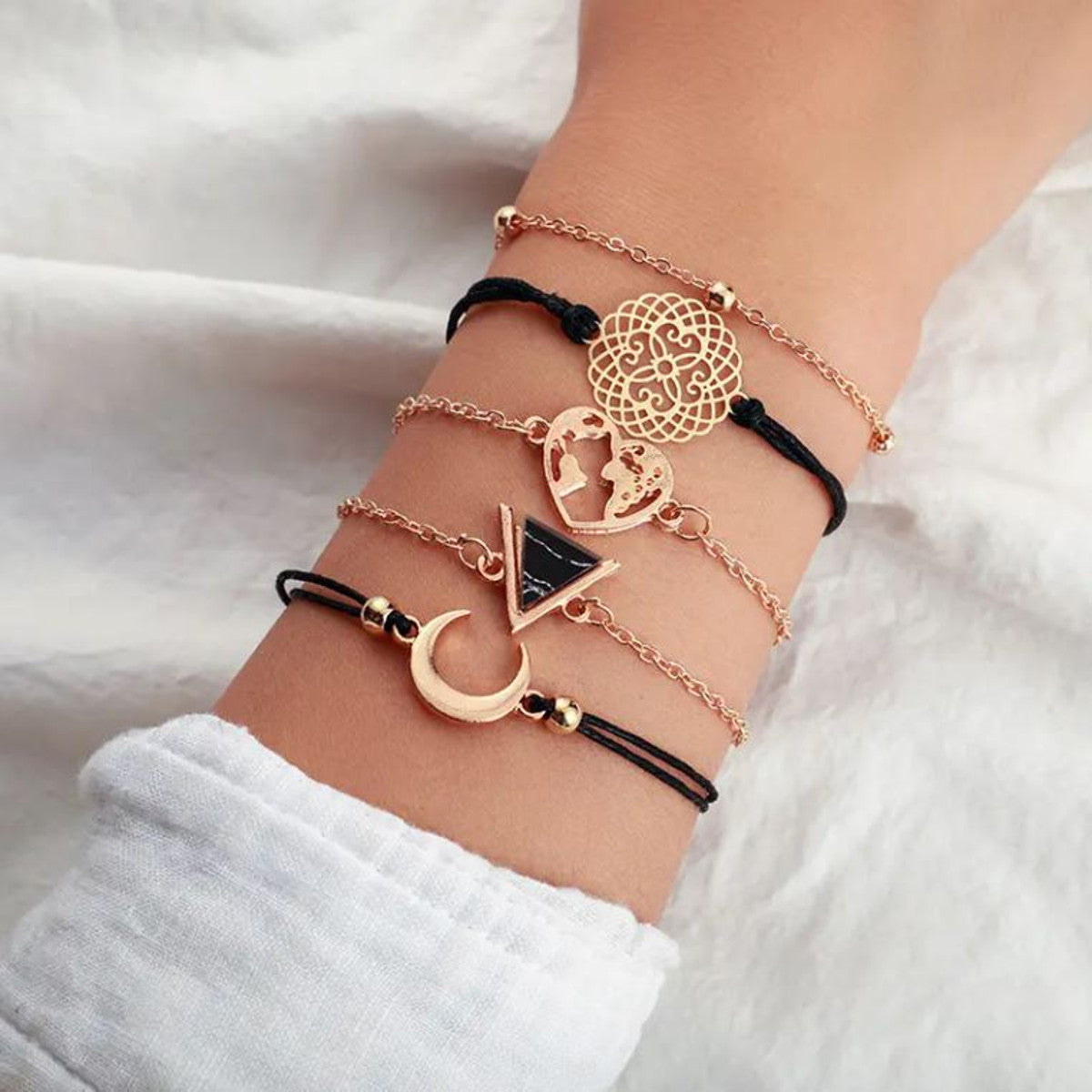 4teiliges Armbandset Schwarz Gold KARMA