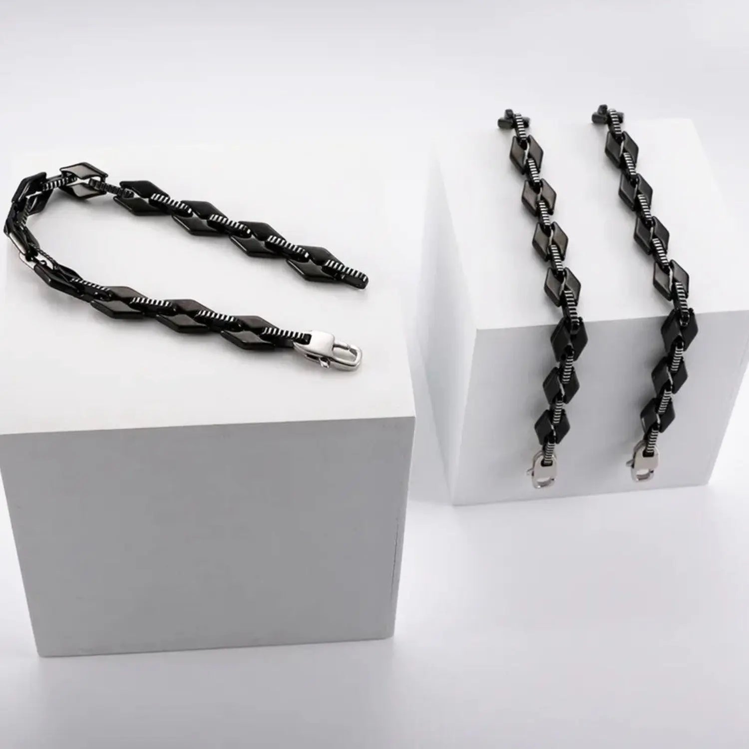 Herrenarmband Schwarz Edelstahl KARMA