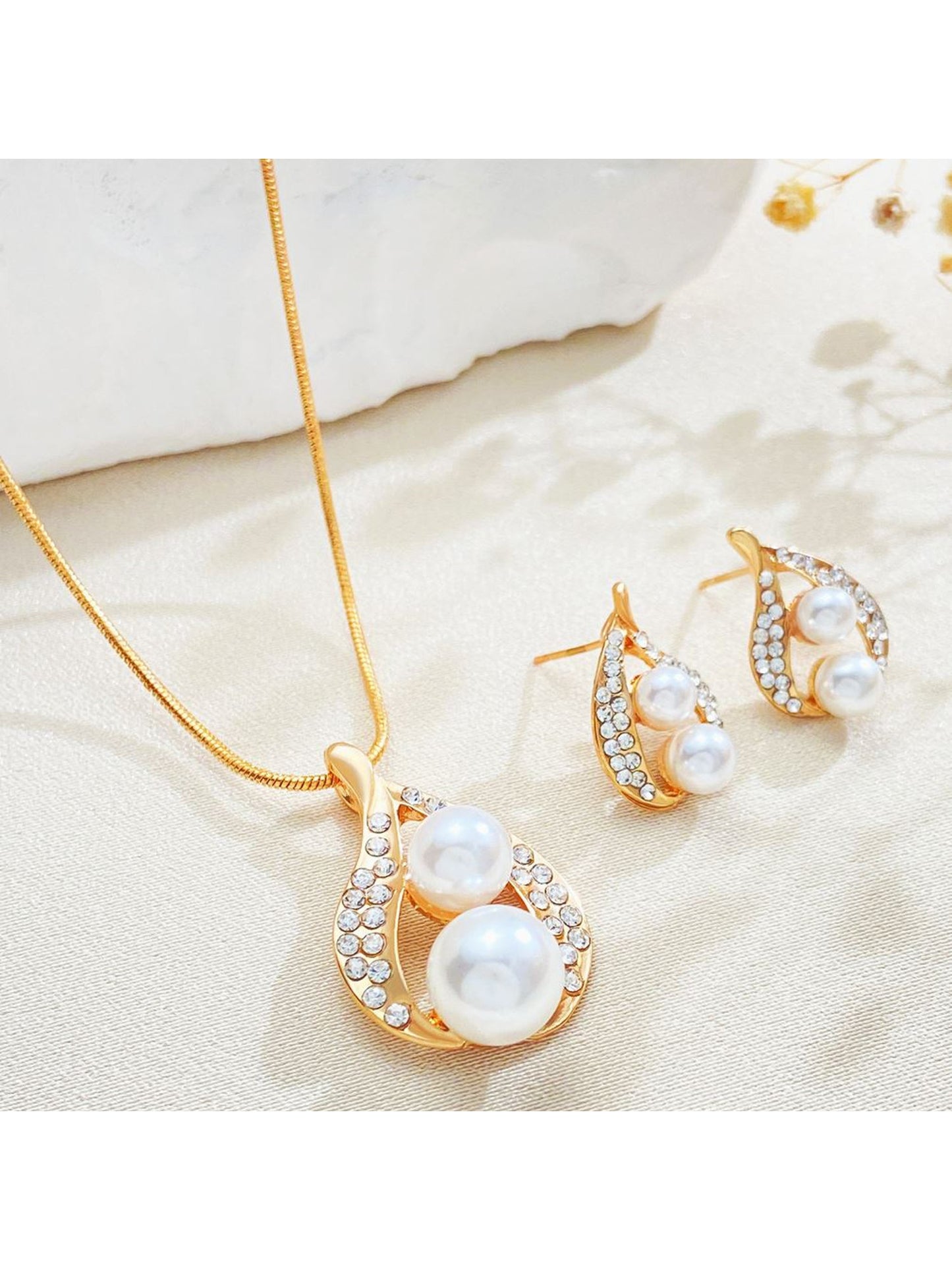 Schmuckset Perlen Gold Halskette Ohrringe KARMA