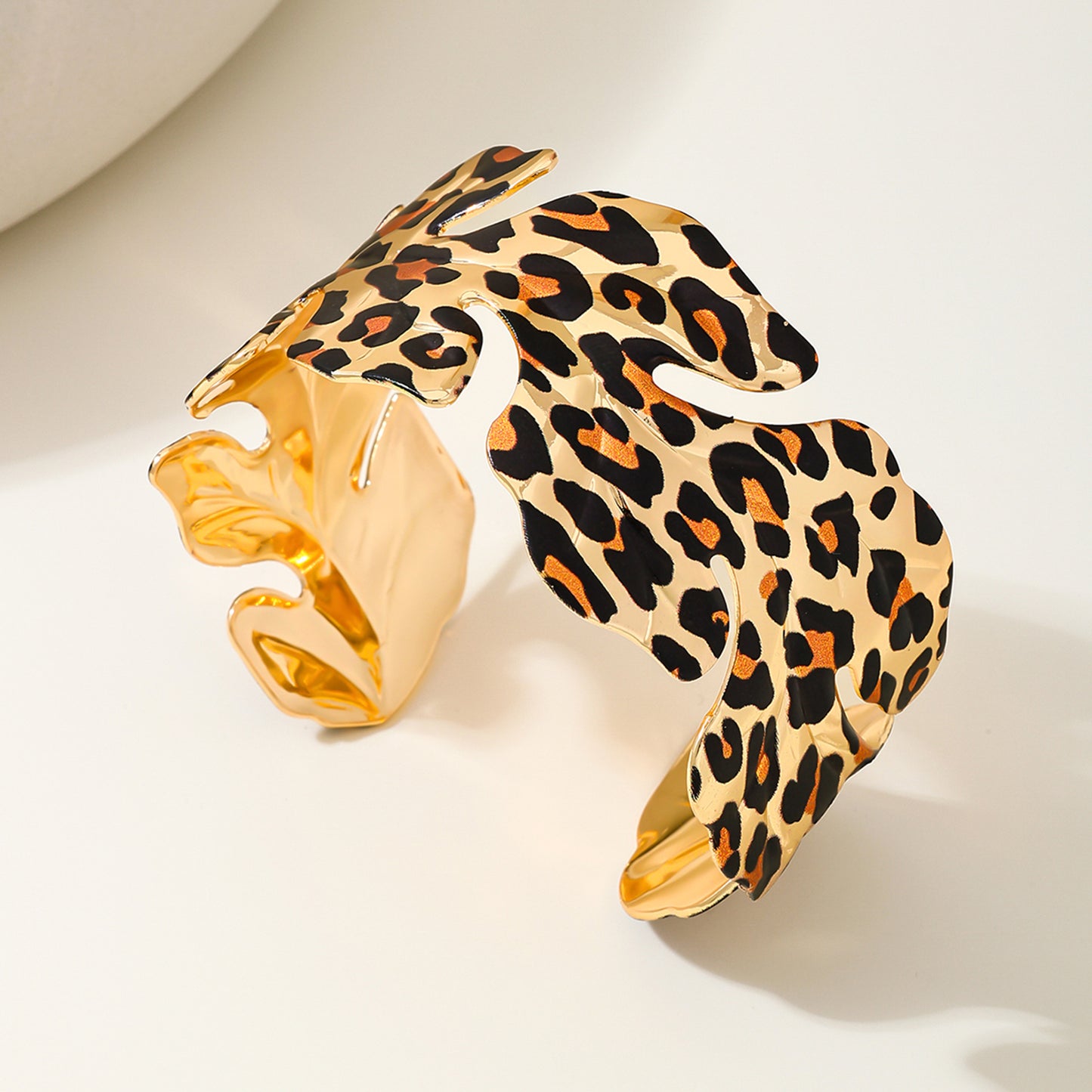 Armreif Leo Gold 6,5 cm modern Damenarmreif Armschmuck KARMA