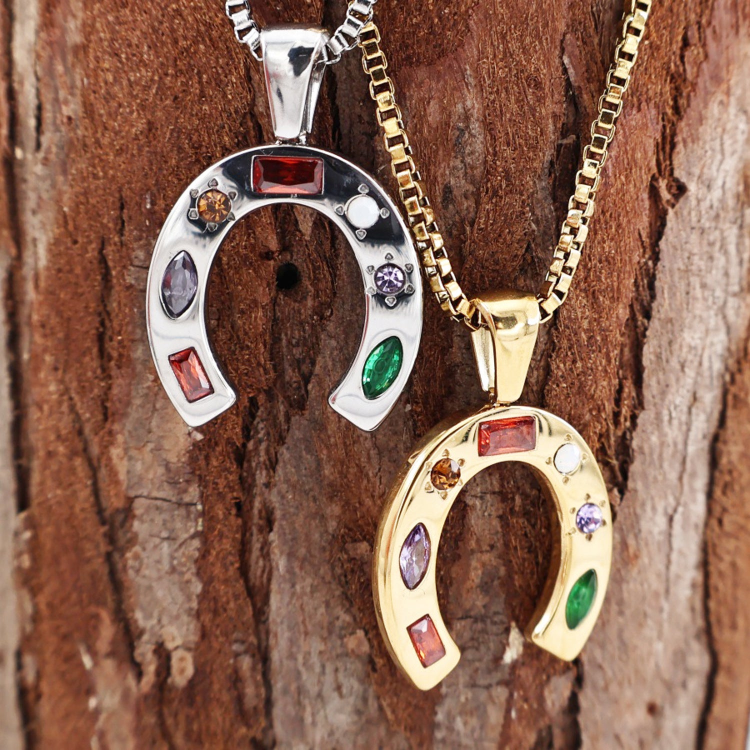 Halskette Hufeisen Silber Damen Edelstahl wasserfest hypoallergen Kette modern Karma