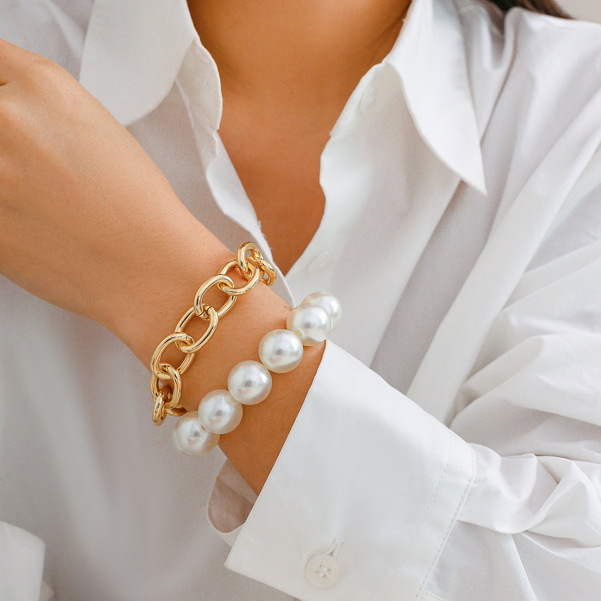 Armbandset Perlenarmband und Metallarmband Weiß Gold Karma