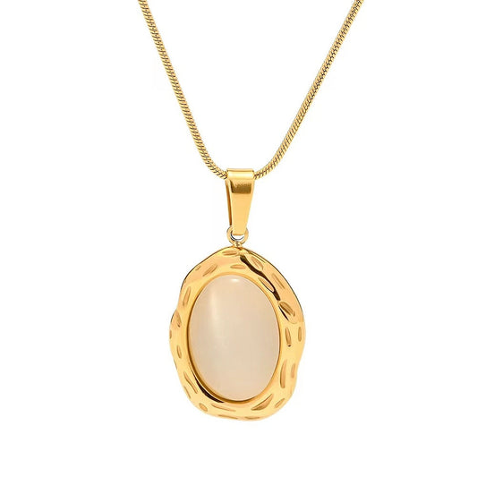 Halskette Gold  mit Medaillon KARMA