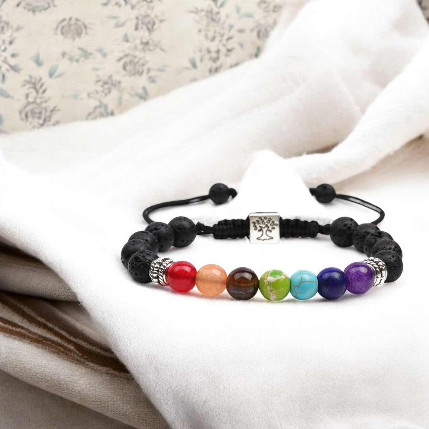 Perlenarmband Chakra Lavasteine KARMA