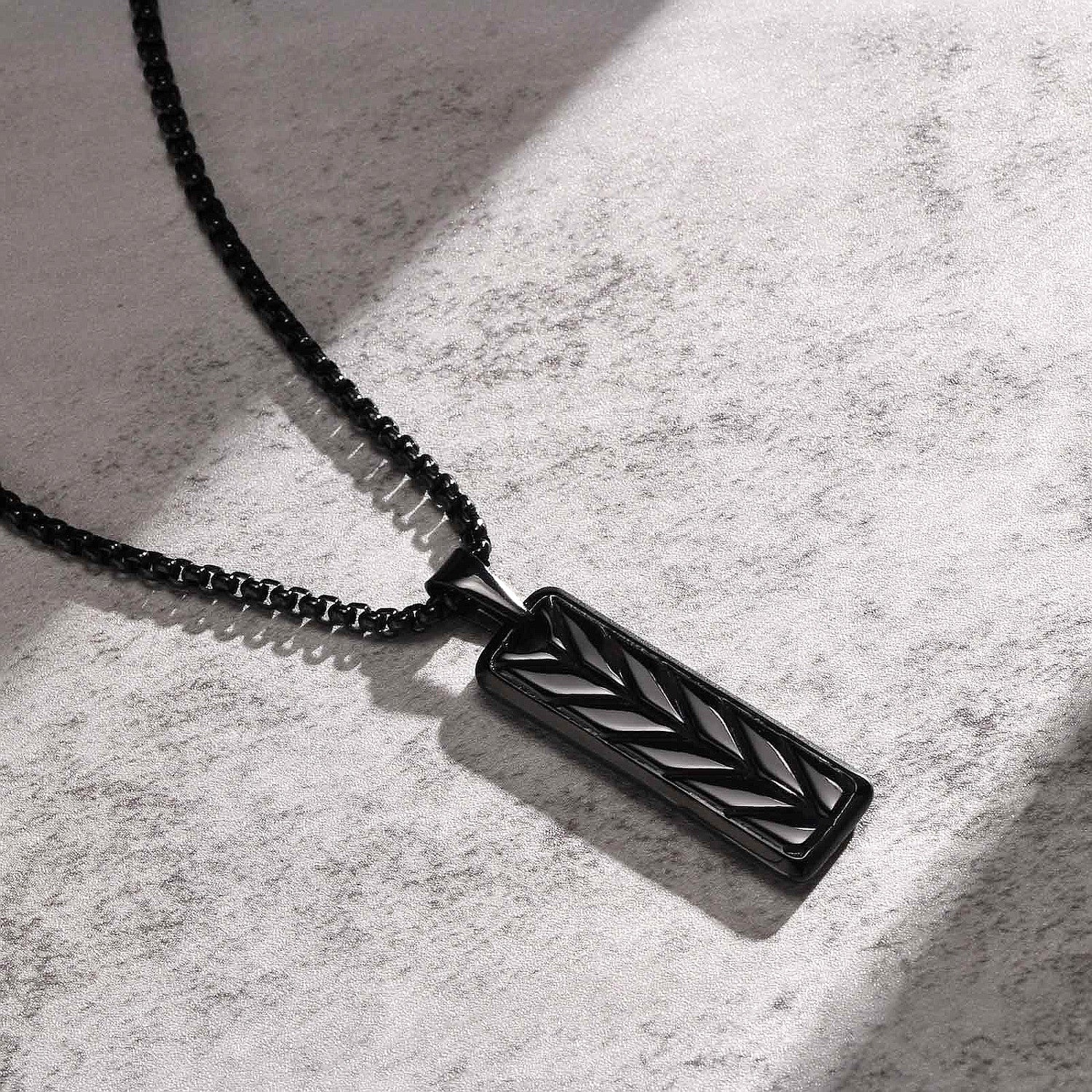 Herrenkette Edelstahl schwarz mit Anhänger KARMA