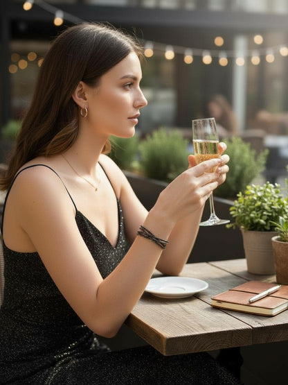 Damen Strass Armreif schwarz glitzernd KARMA