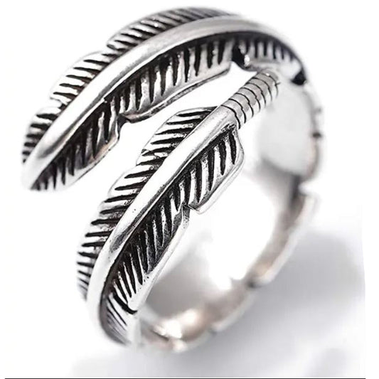 Ring in Altsilber mit Federdesign - verstellbar Karma
