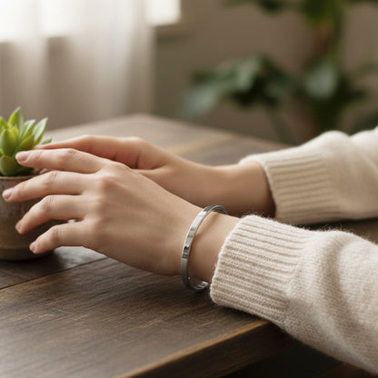 Armreif Edelstahl 4mm silber Damenarmreif KARMA