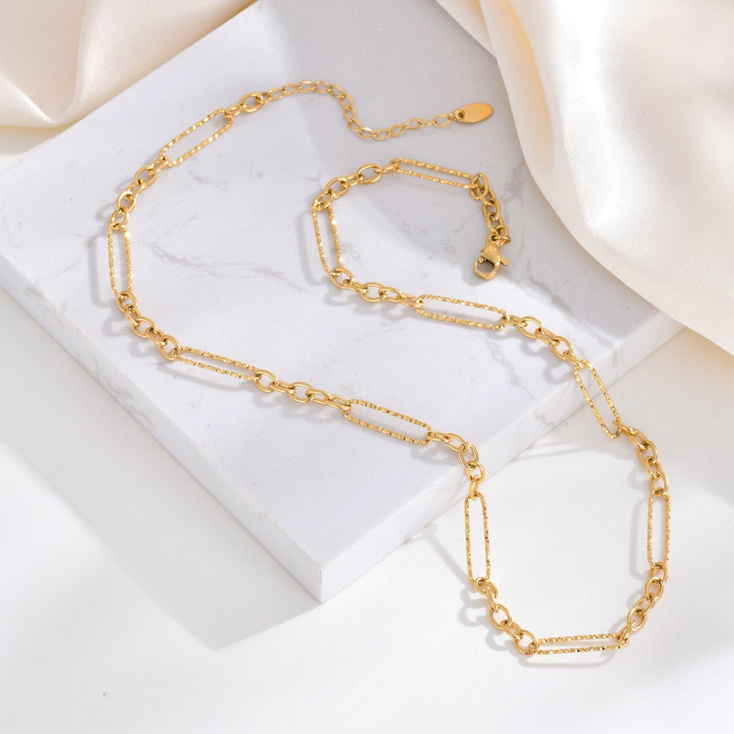 Gliederkette für Damen in Gold aus Edelstahl KARMA