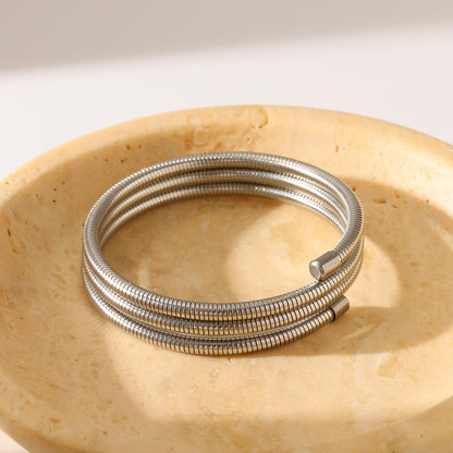 Armreif Silber Edelstahl PVD beschichtet wasserfest hypoallergen rostfrei Armband Damenarmreif Karma