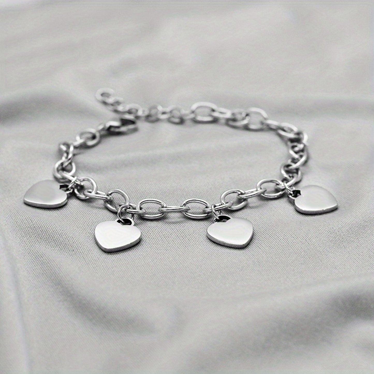 Bettelarmband mit Herzen Silber oder Gold KARMA
