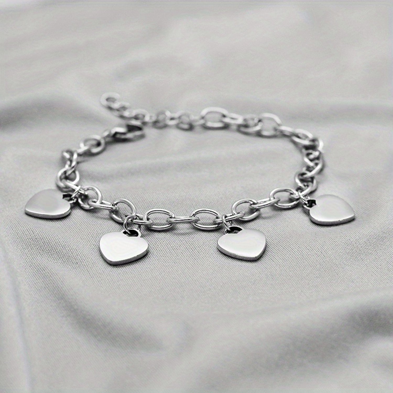 Bettelarmband mit Herzen Silber oder Gold KARMA