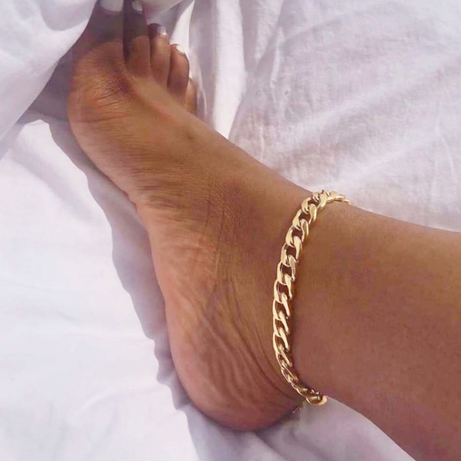 Fußkettchen Gliederkette Gold Damen Edelstahl Fußkette wasserfest hypoallergen Karma