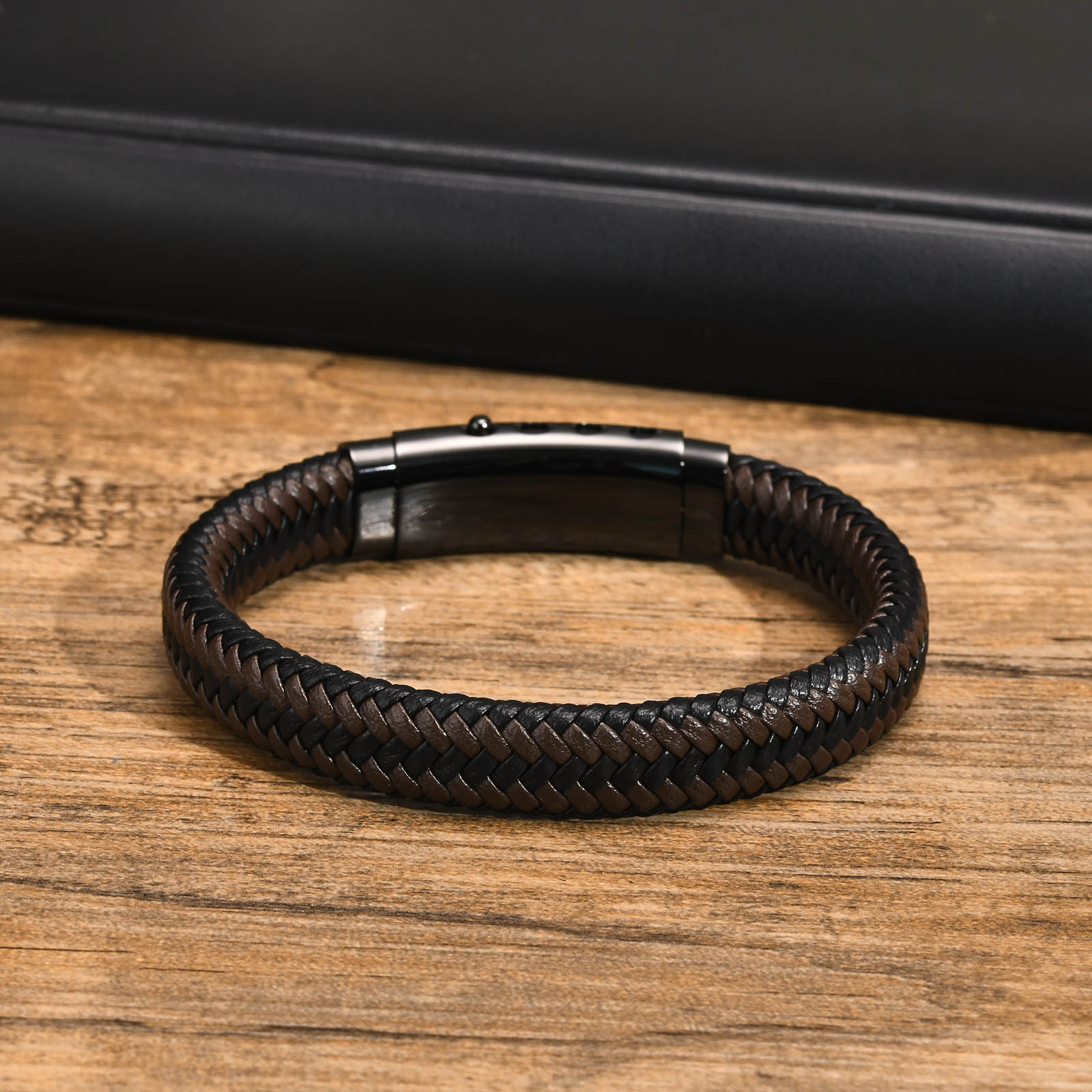 Herrenarmband Leder Edelstahl Schwarz KARMA
