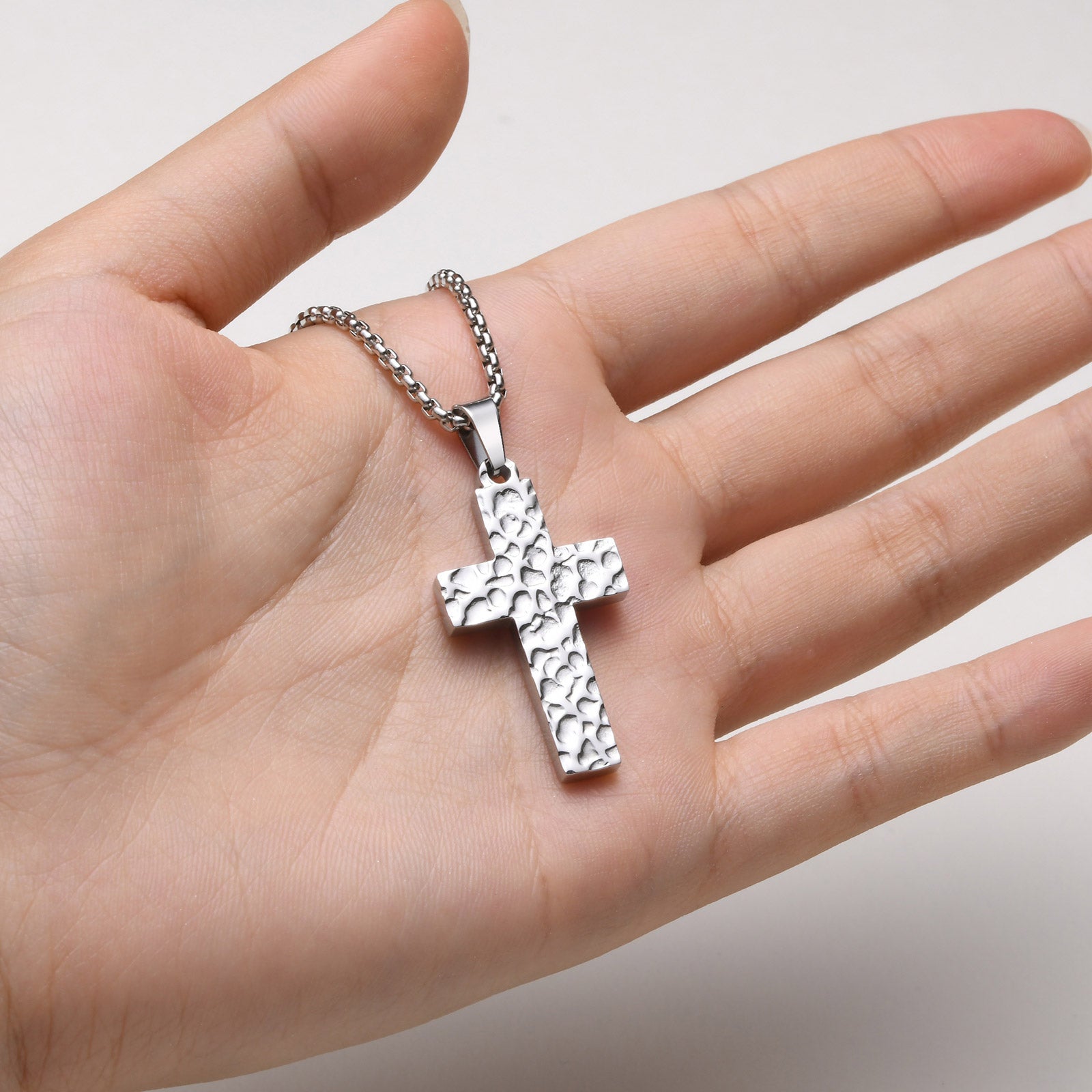 Halskette Herren mit Kreuzanhänger in Silber oder Schwarz KARMA