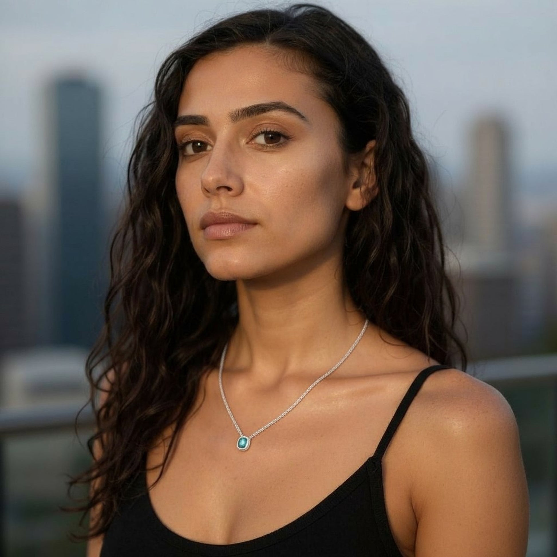 Damenhalskette mit Stein Anhänger Edelstahl Silber od. Gold modern Kette KARMA