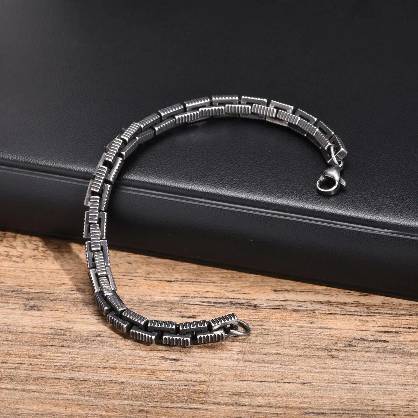 Herrenarmband Edelstahl grau KARMA