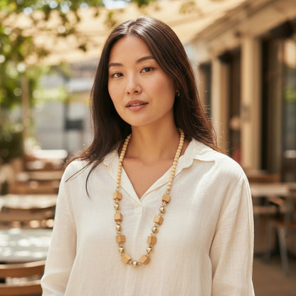 Lange Halskette Holzperlen Natur Damen Kette Holz KARMA