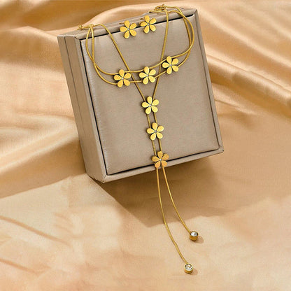 Schmuckset Gold Blumen Armband, Ohrringe und Halskette Edelstahl wasserfest hypoallergen rostfrei Karma