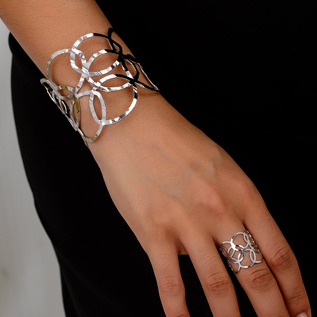 Schmuckset Armreif und Ring Silber KARMA
