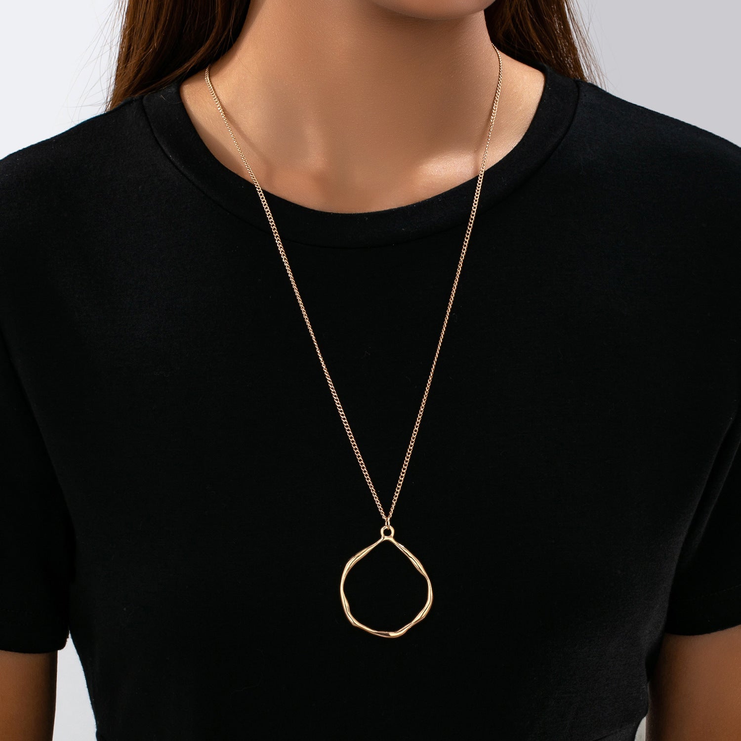 Halskette mit Anhänger Gold Legierung Kette Karma
