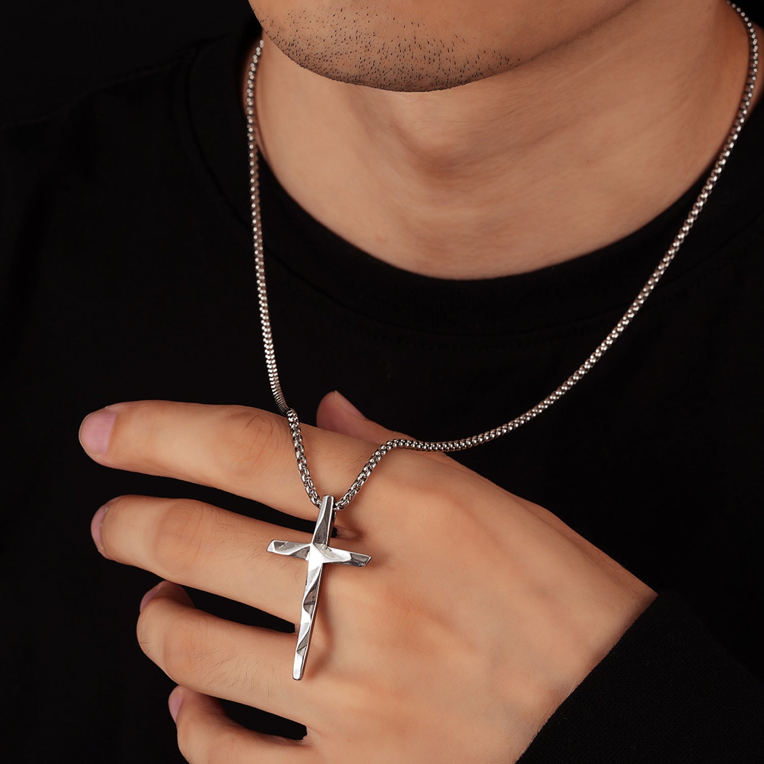 Halskette Herren Kreuz Silber 60 cm Edelstahl Kette wasserfest rostfrei hypoallergen Karma