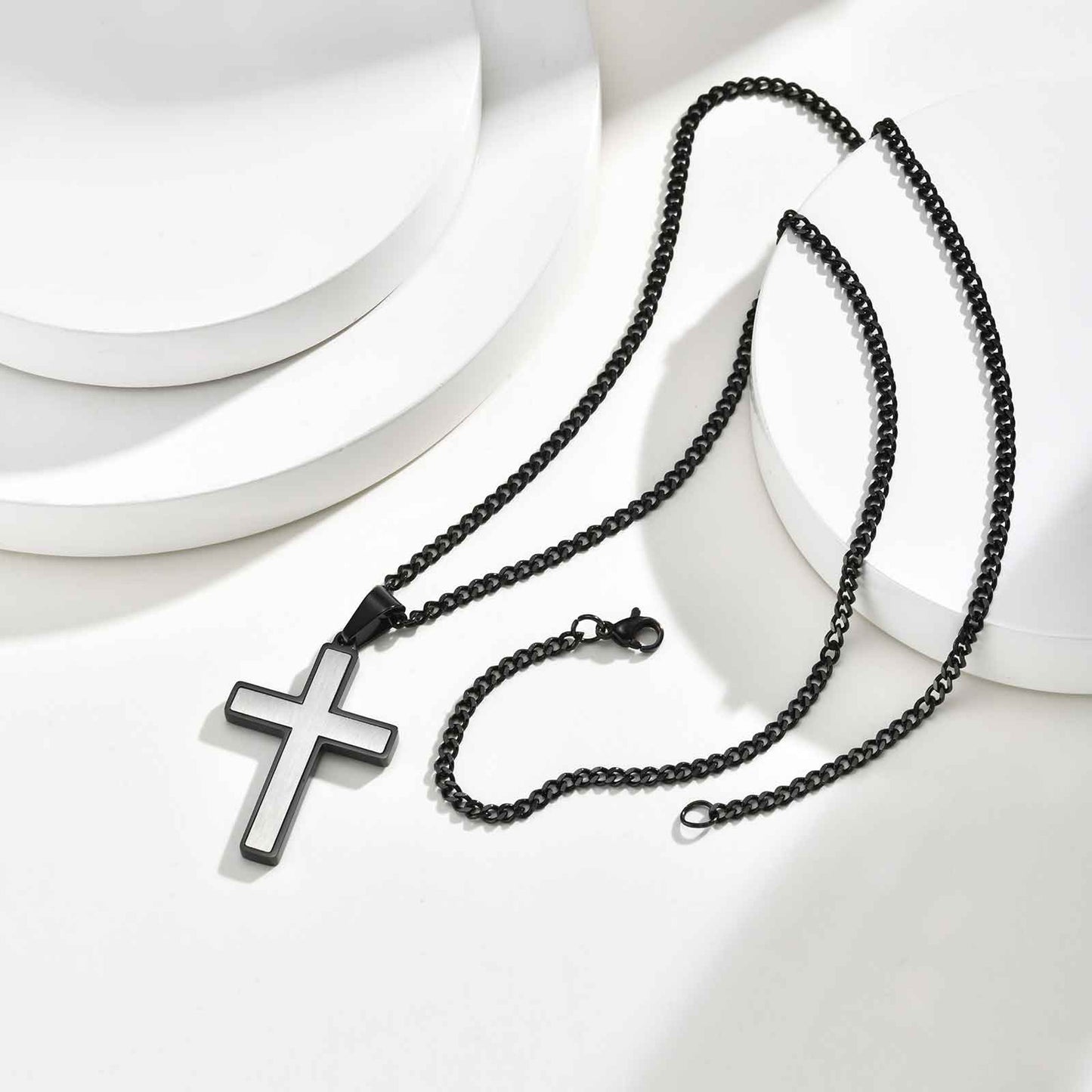 Halskette Herren Kreuz Silber Schwarz Edelstahl PVD beschichtet wasserfest hypoallergen
