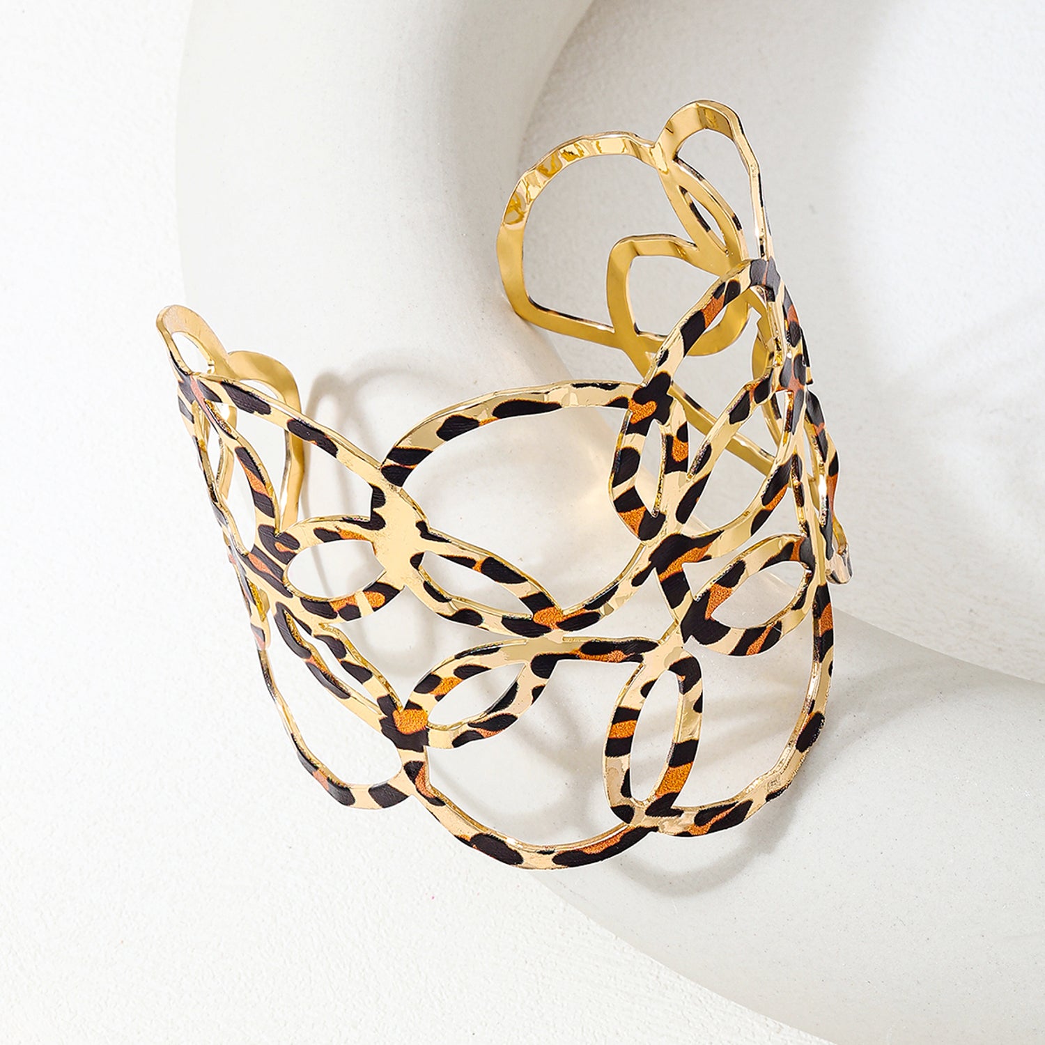 Armreif Leo Gold 6 cm modern Damenarmreif Armschmuck KARMA