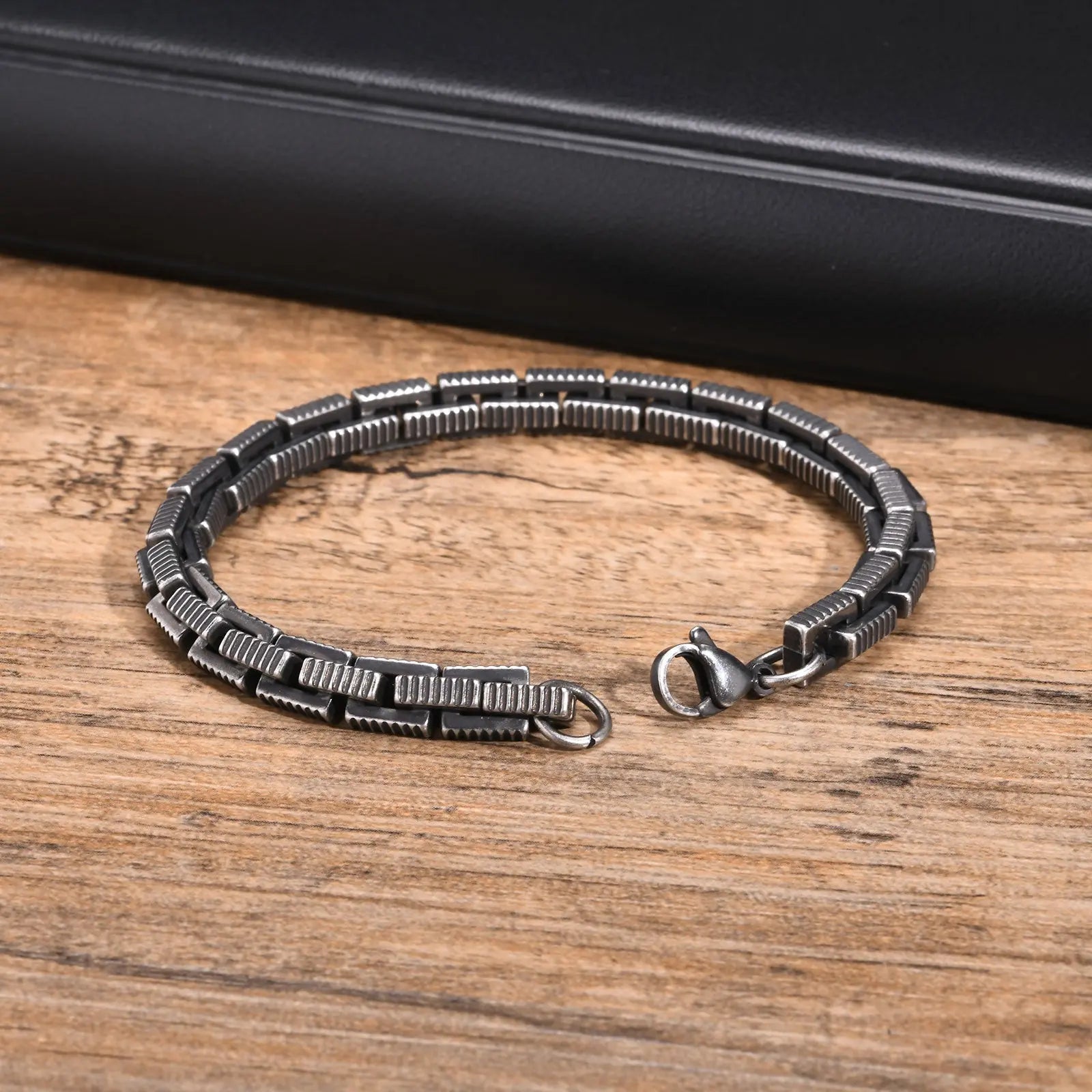 Herrenarmband Edelstahl grau KARMA