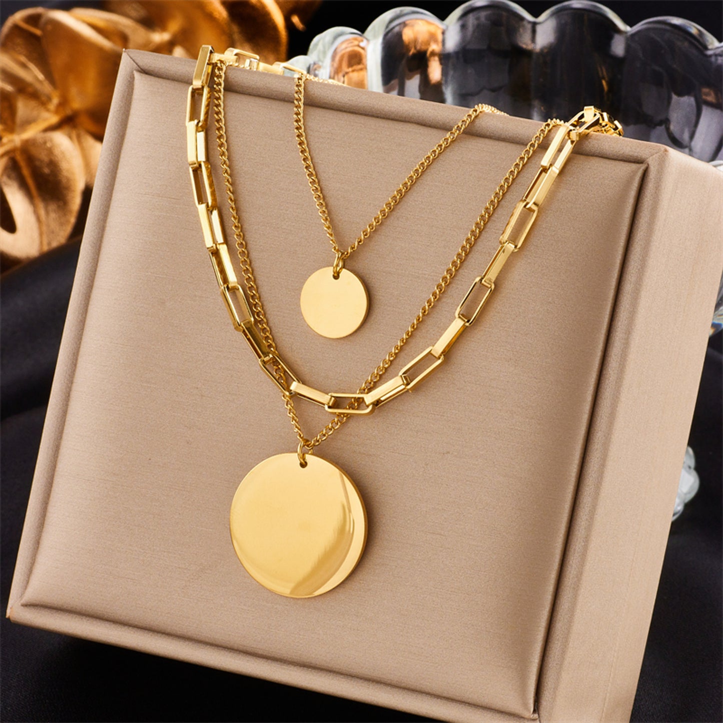 Layering Halskette Gold Edelstahl PVD beschichtet Schmuckbox Karma