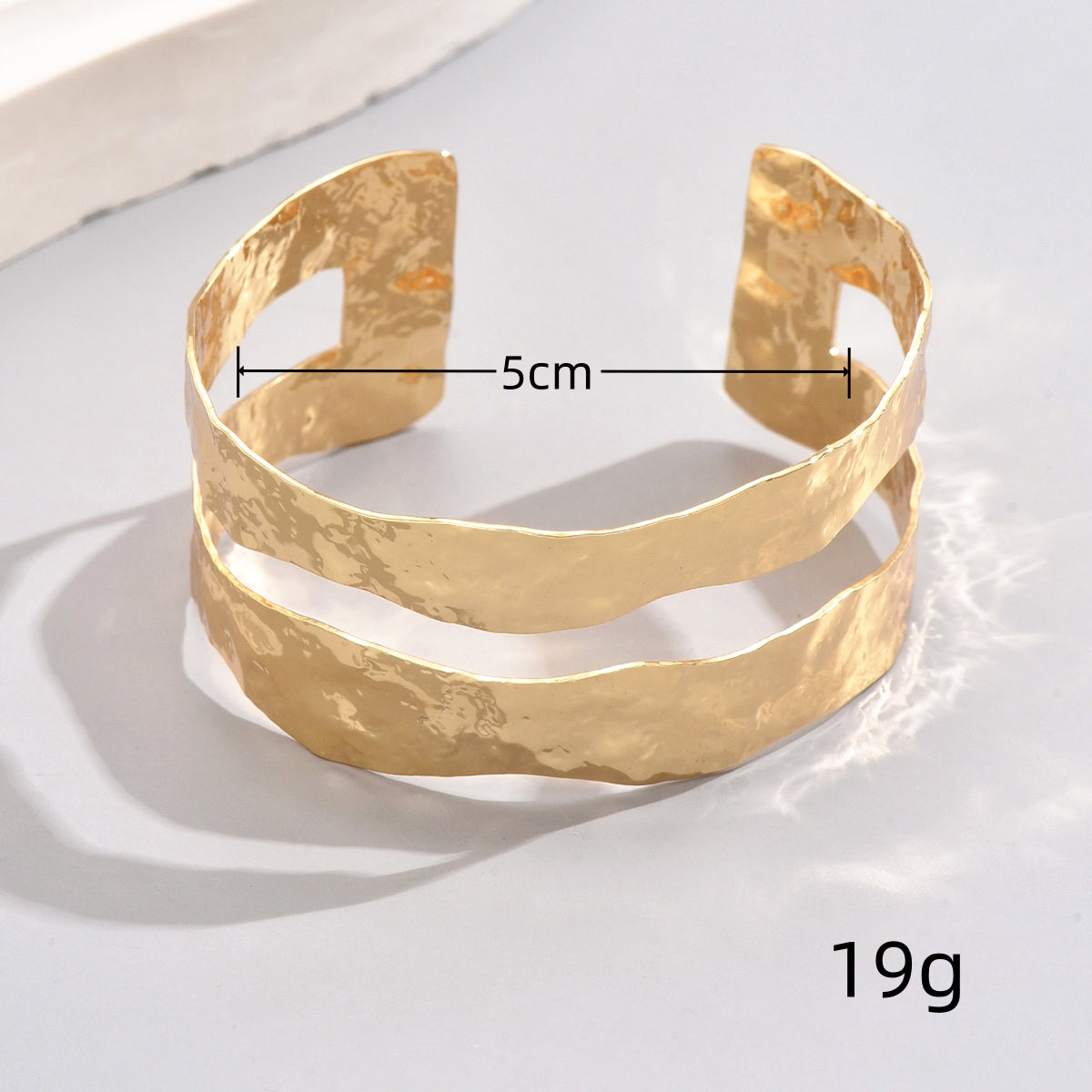 Armreif gehämmert Gold Karma