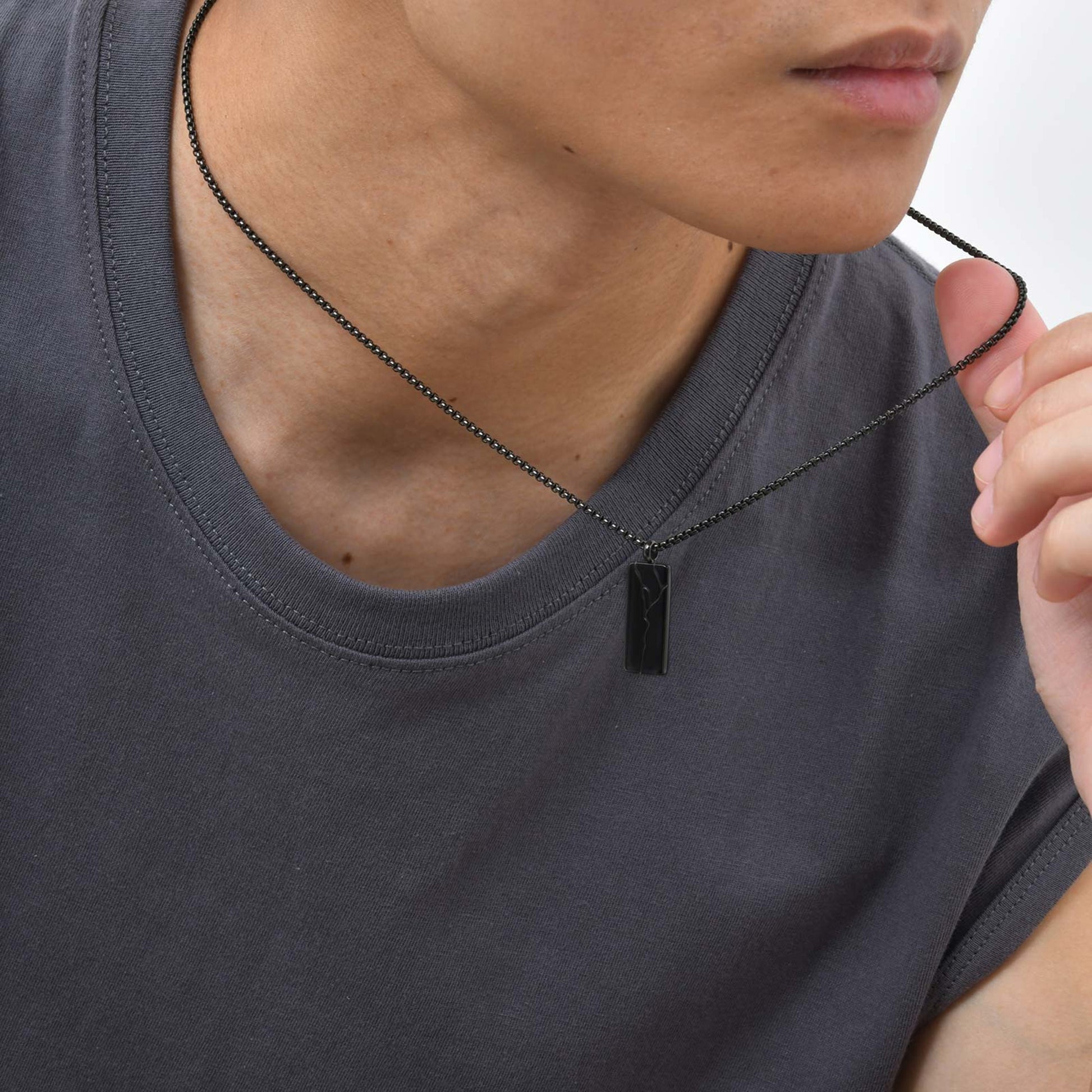 Herrenkette mit Anhänger Schwarz Edelstahl modern Kette Herren KARMA
