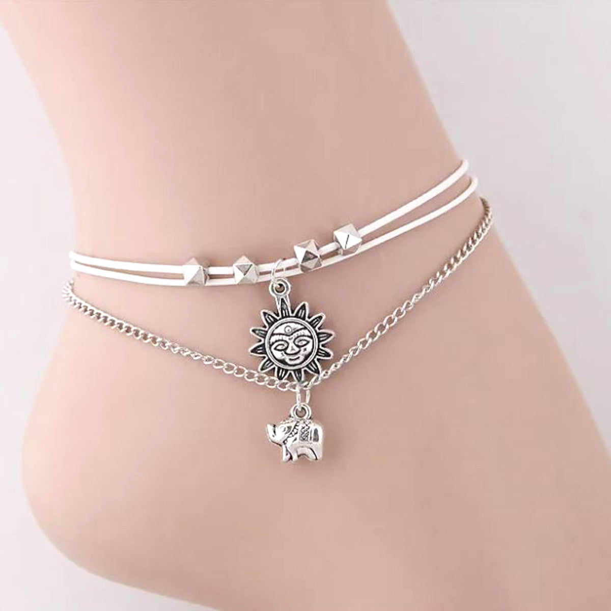 Fußkettchen mit Anhänger Silber Weiß Karma