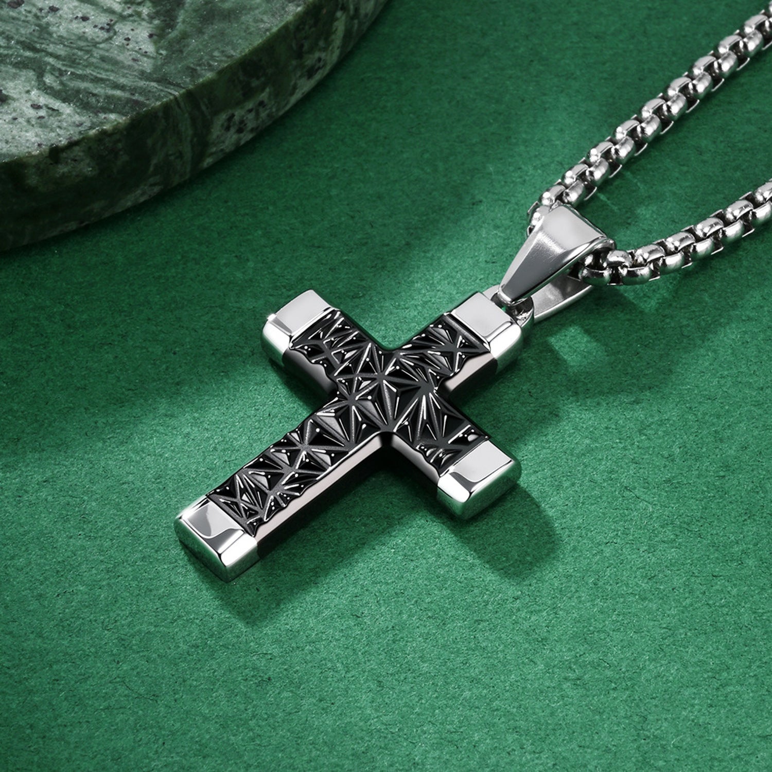 Halskette Kreuz Herren Silber Schwarz modern 60 cm Edelstahl wasserfest hypoallergen rostfrei Karma