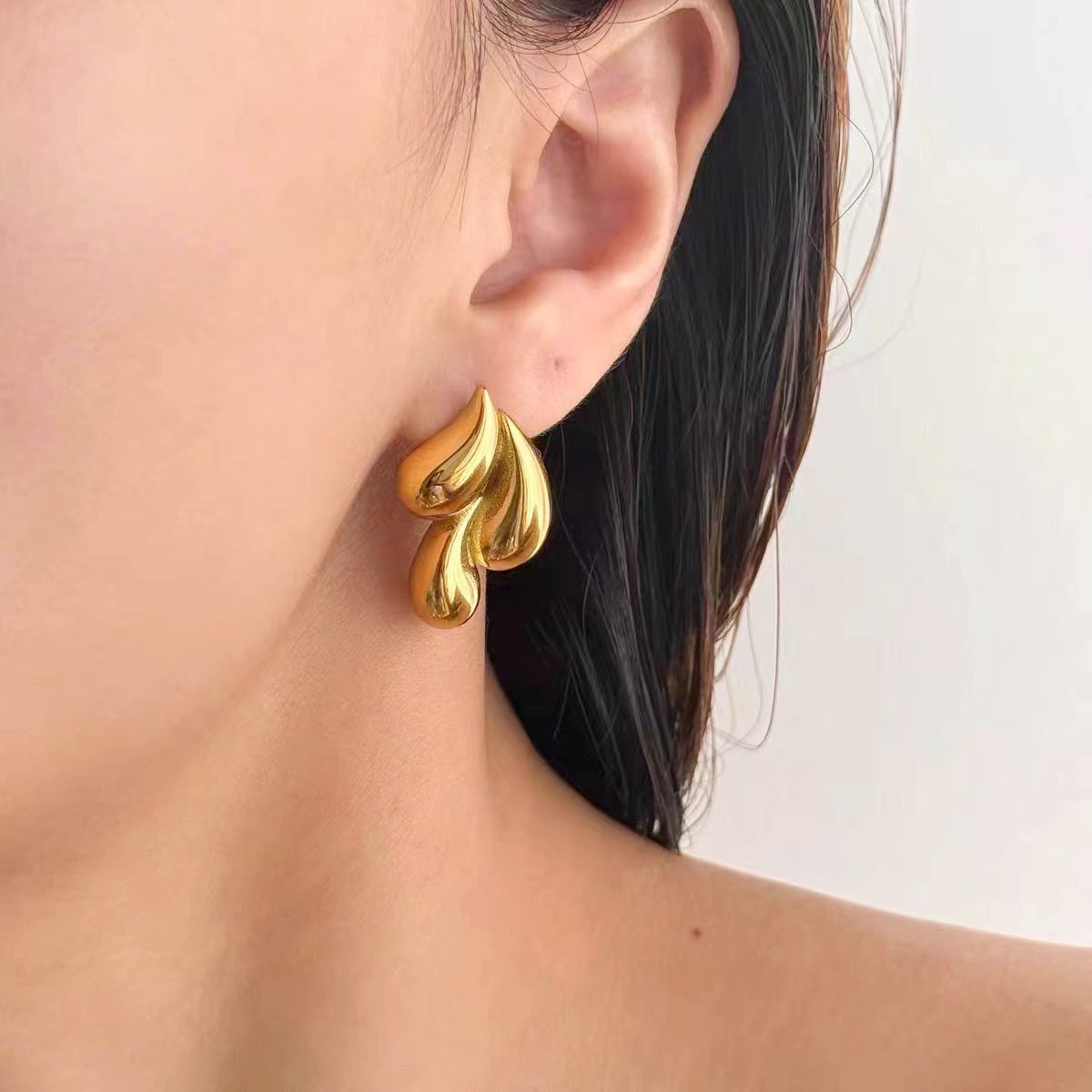 Ohrstecker Tropfennform Gold oder Silber Karma