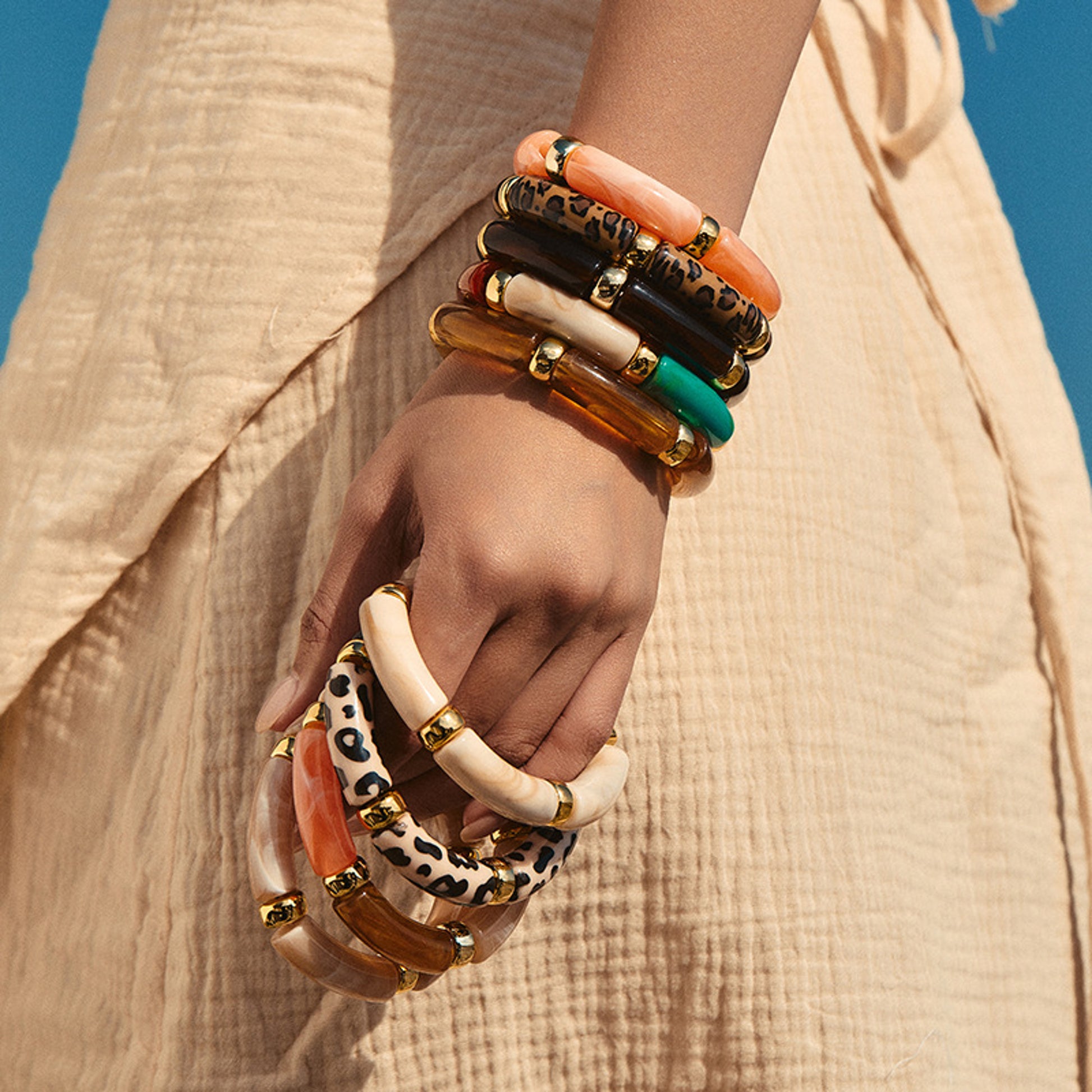 Armband Acryl Leo Bernstein vers. Farben modern dehnbar KARMA