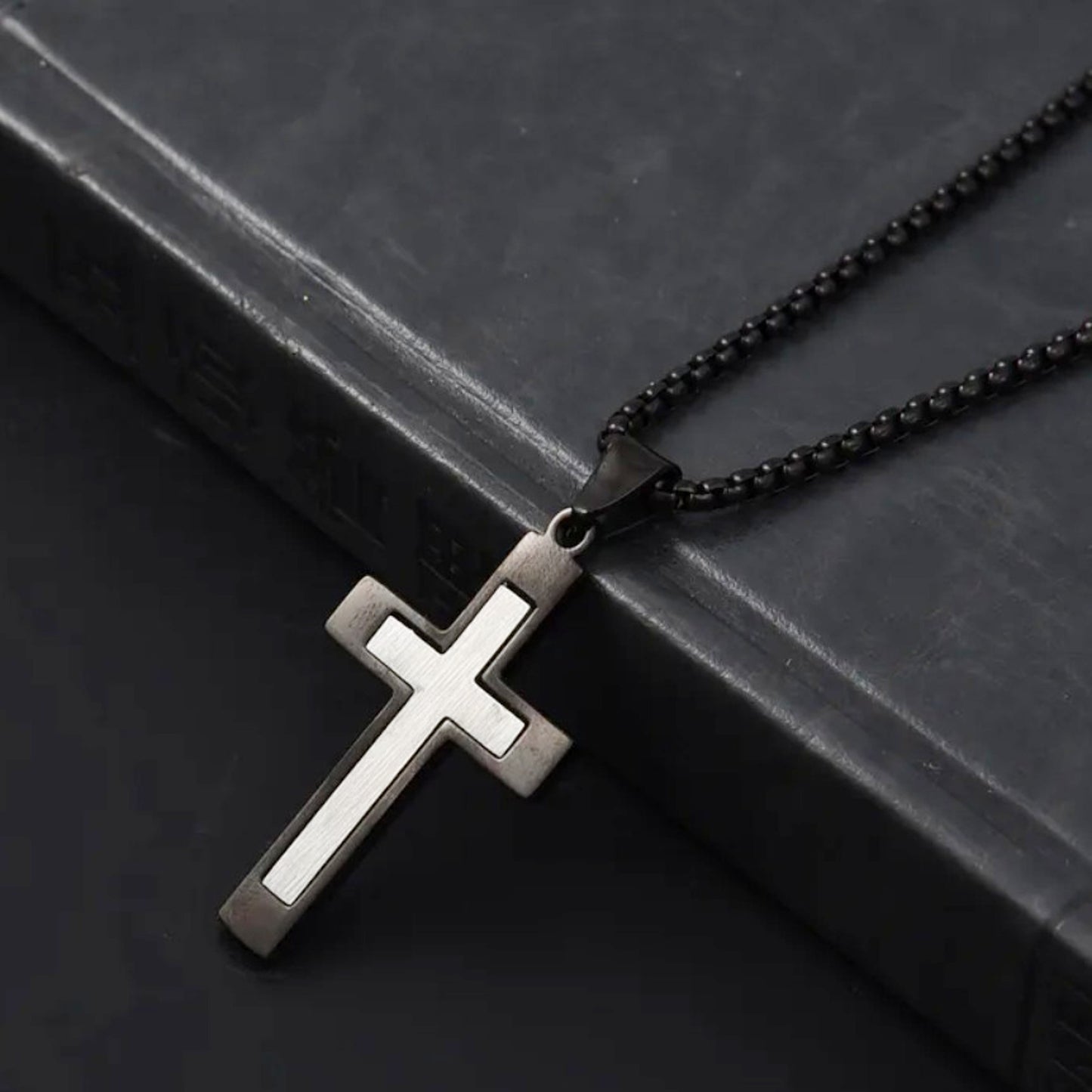 Halskette Kreuz Silber Schwarz Herren Kette Edelstahl wasserfest hypoallergen