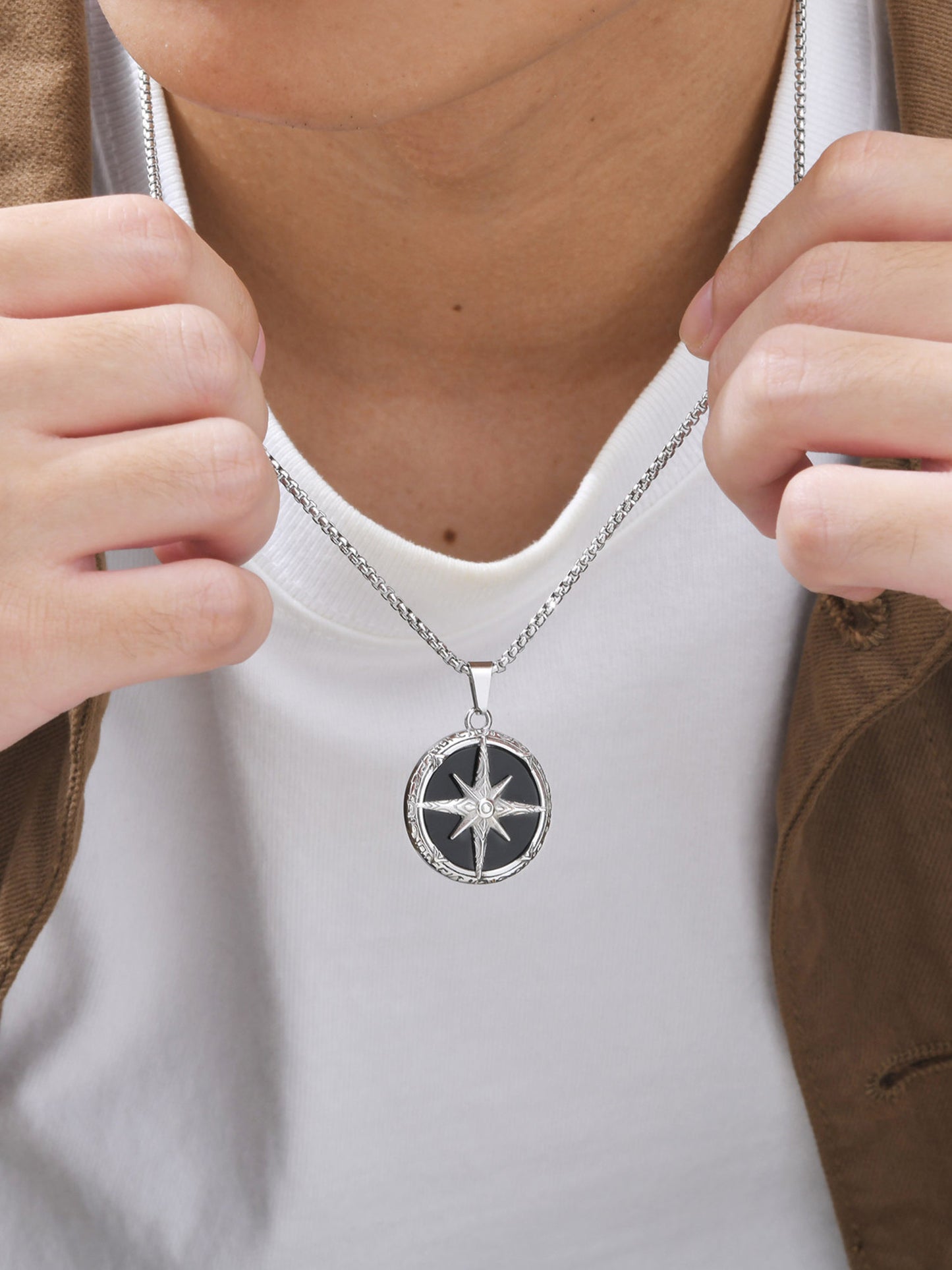 Halskette mit Kompass Anhänger für Herren aus Edelstahl KARMA