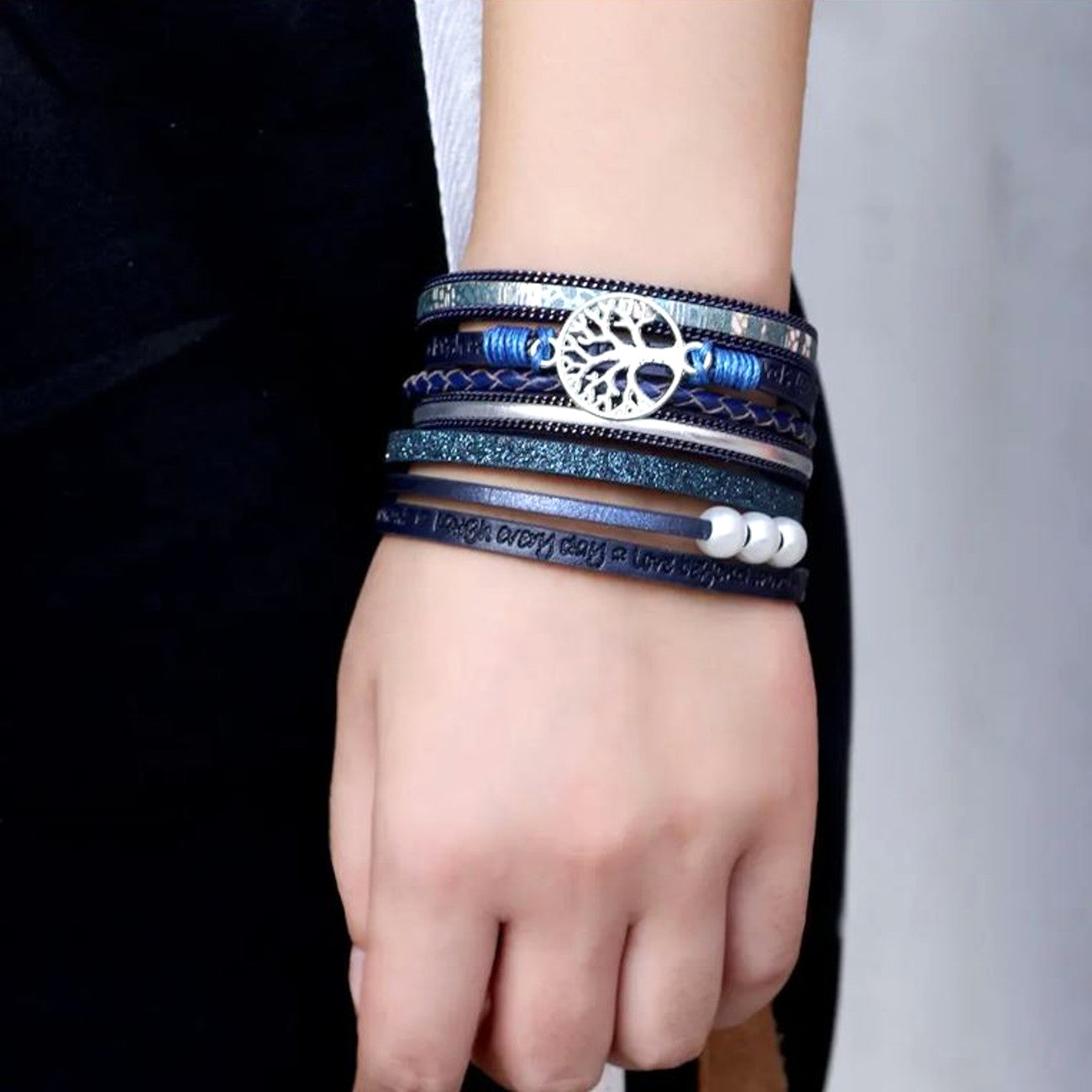Lederarmband Damen Lebensbaum vers. Farben Karma
